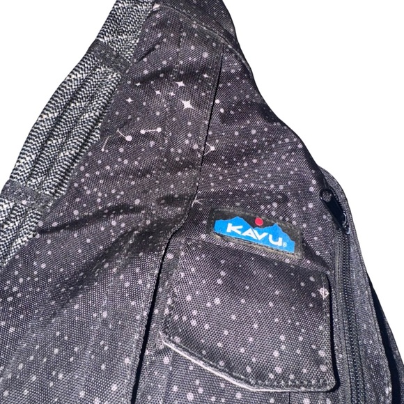 KAVU Rope Sling Crossbody Backpack Starry Galaxy Print Black Gray - Picture 3 of 6